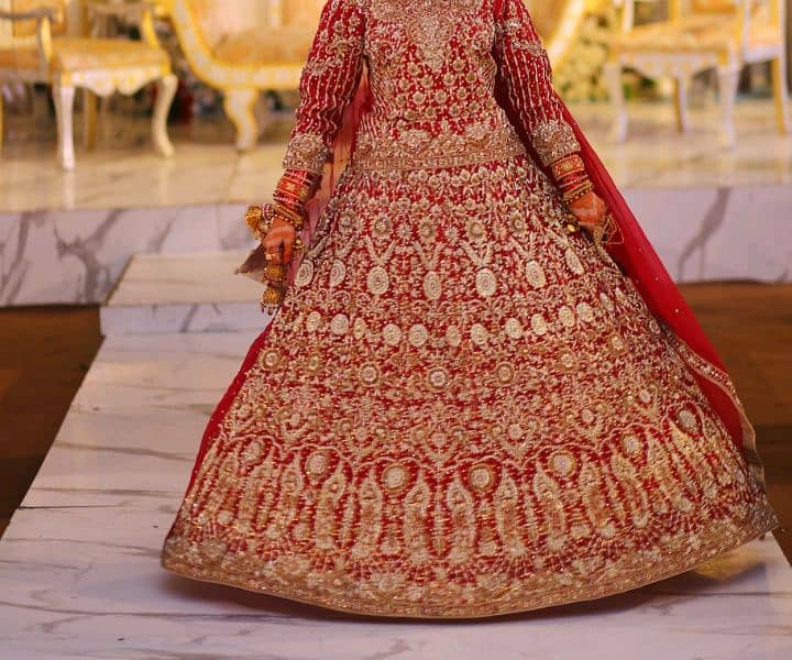 bridal lehenga for sale urgent 0