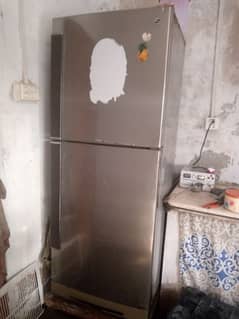 fridge for sell.