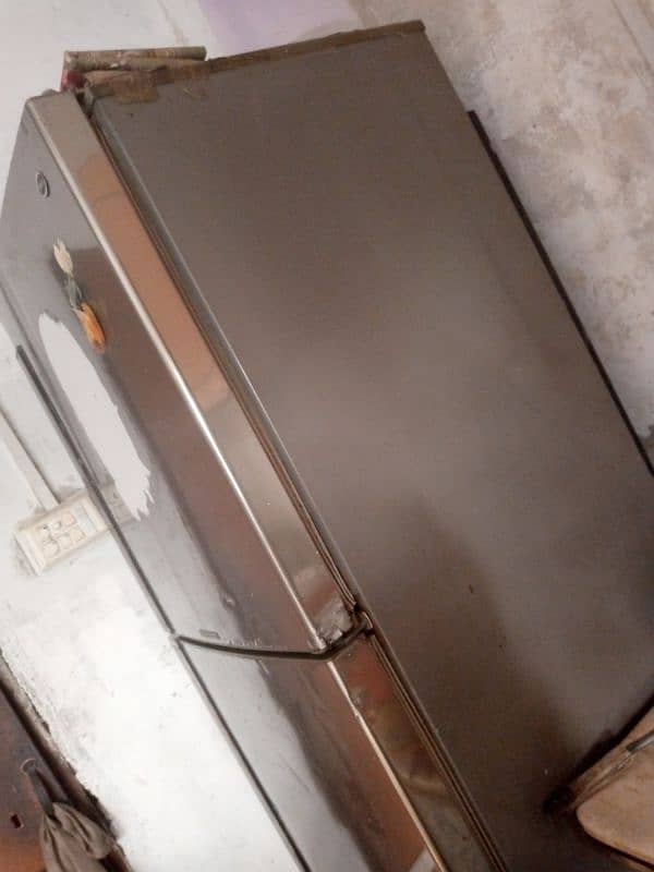 fridge for sell. 1