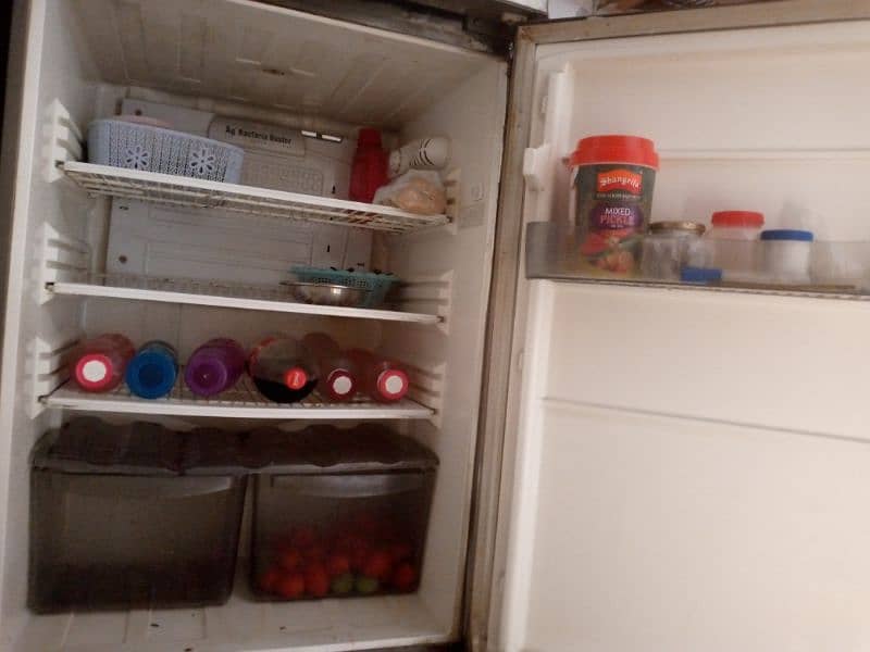 fridge for sell. 5