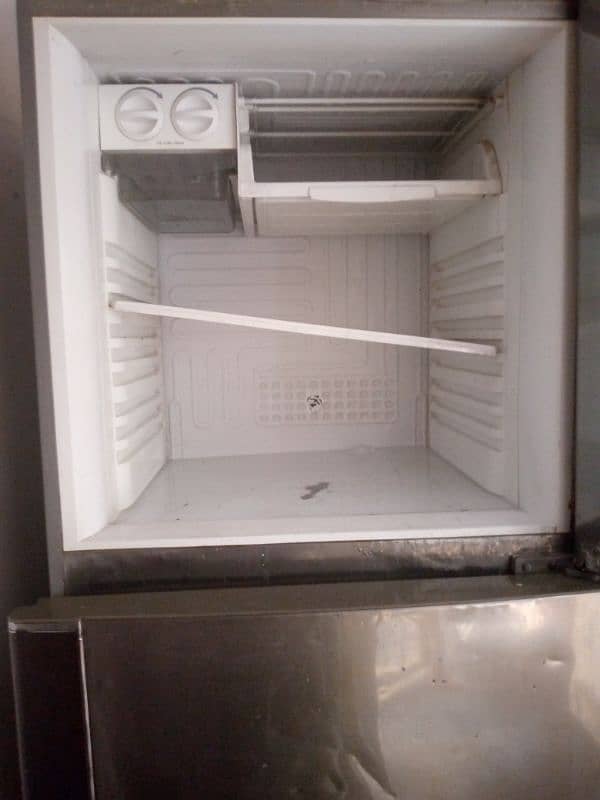 fridge for sell. 8