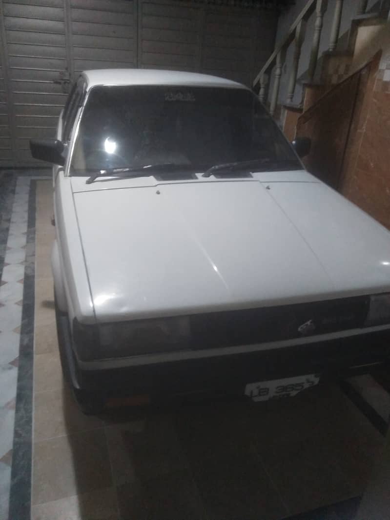 Nissan Sunny 1988 0