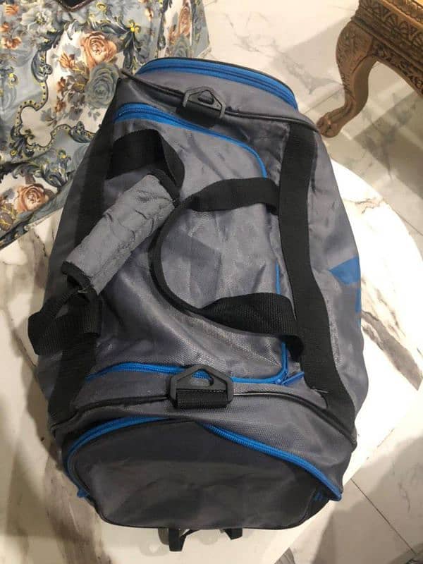 adidas duffle bag 1