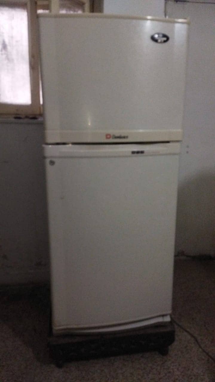 Dawlance Fridge/ Refrigerator Medium 11CF 0