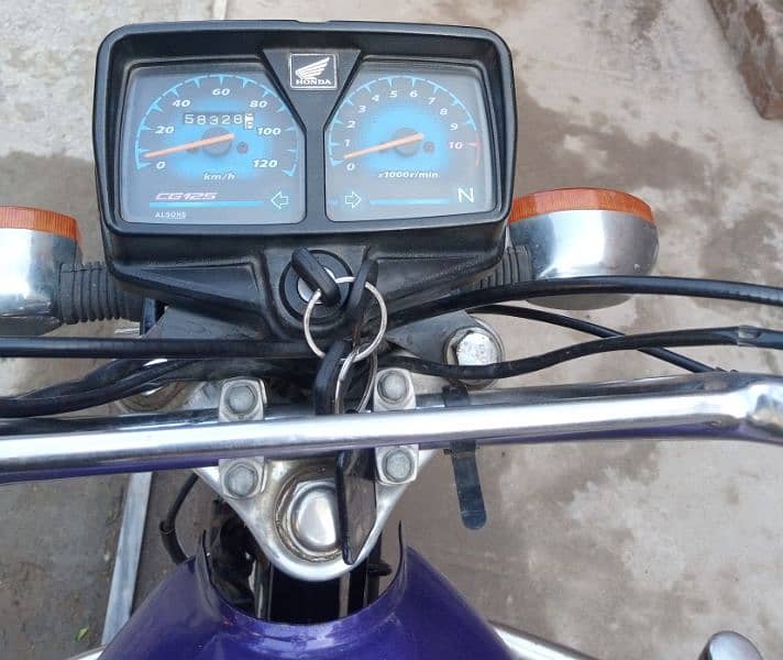 honda 125 2018 model tanki tapy orignal pdy hen new halat main 5