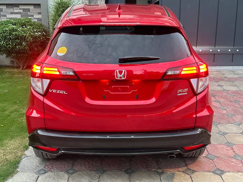 Honda Vezel  2016 3