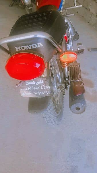 Honda motercycell sale kisi majbori sa sale kar raha ho price 125 2