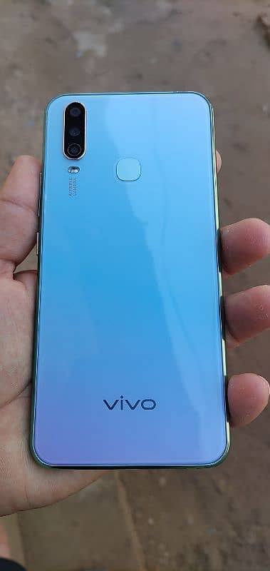 vivo y 17 0