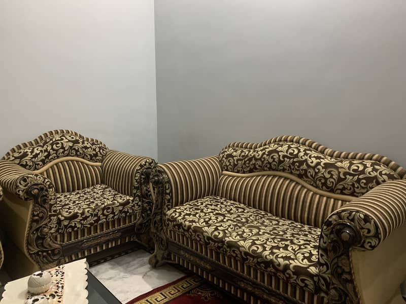 7 seater sofa set with centre table 2