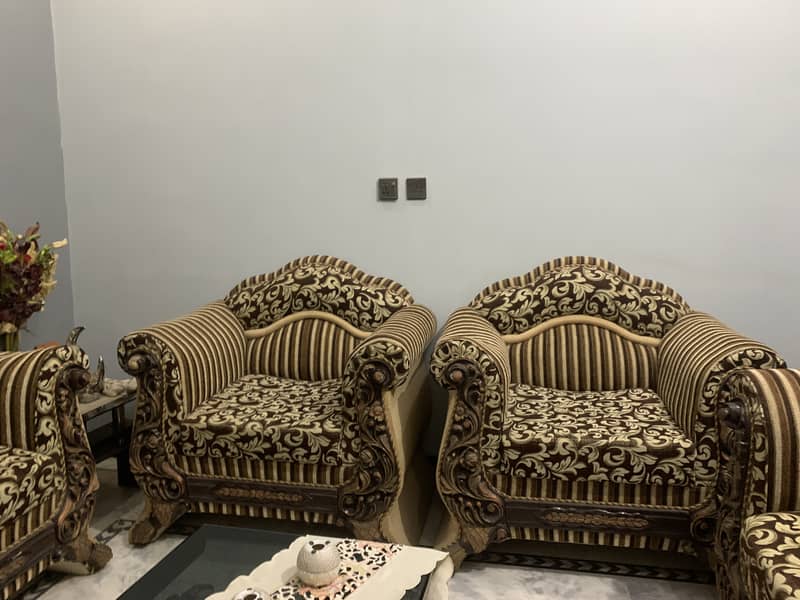 7 seater sofa set with centre table 3