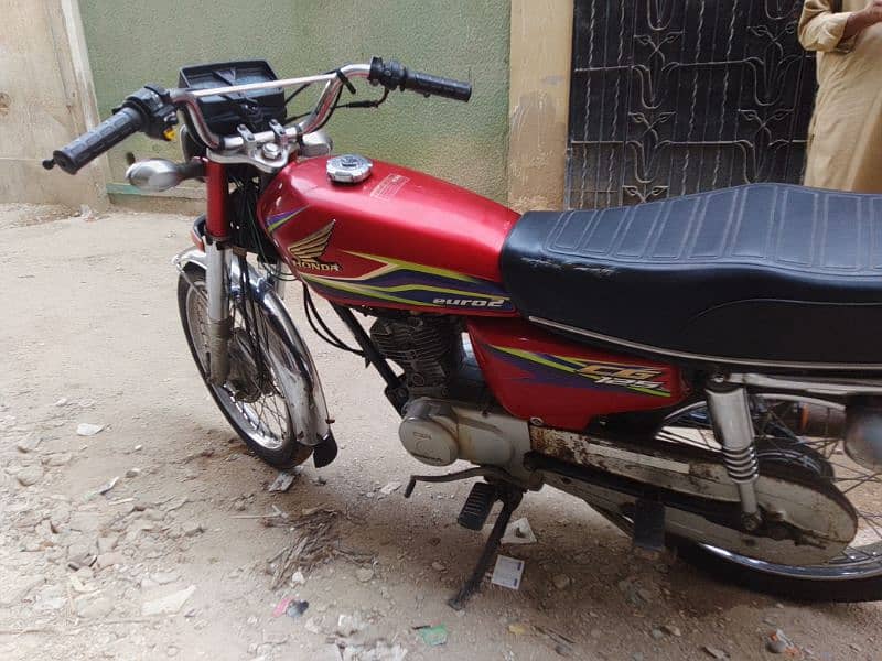 CG 125 HONDA RED COLOR 6