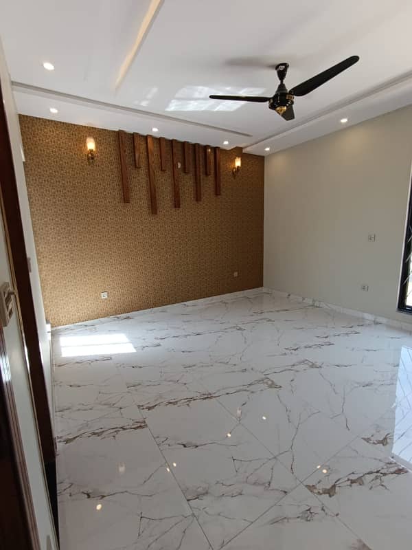 10 Marla Brand New House For Sale In Janiper Block Bahria Town Canal Road Lahore 0