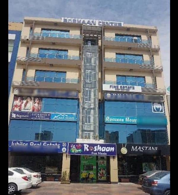 Furnished 1 Bed Flat For Rent in Bahria Town Lahore 10