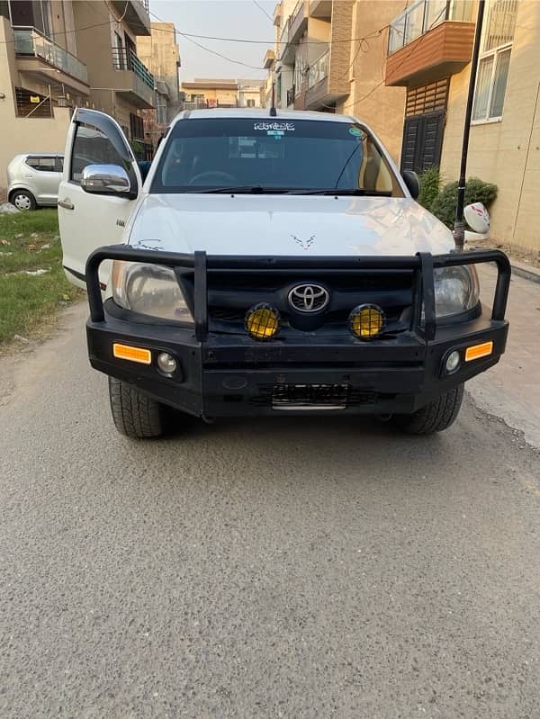 Toyota Hilux 2007 3