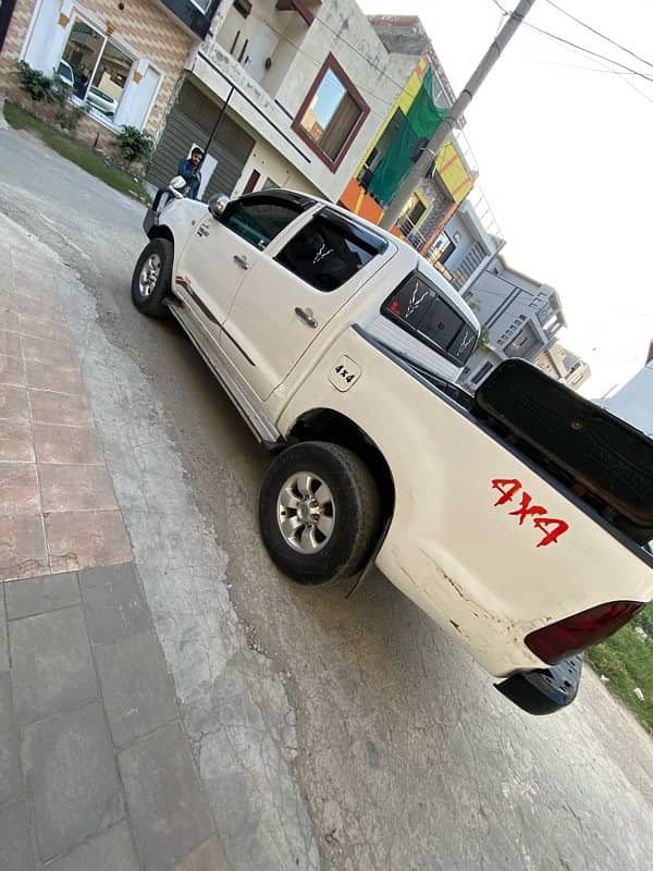 Toyota Hilux 2007 14