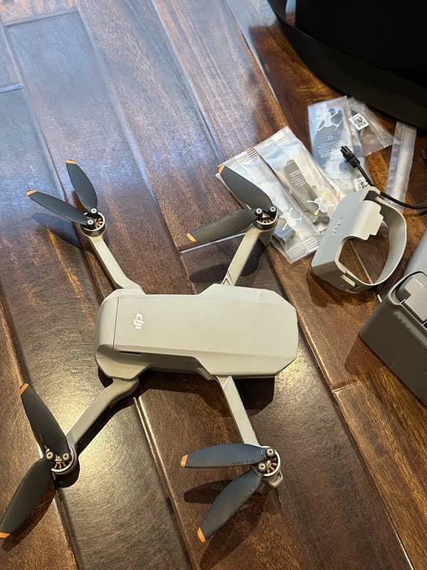 DJI mini 2 6