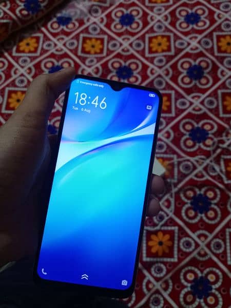 Vivo Y19 256Gb Rom+ 8Gb Ram. 5000mah Battery with Genman Charger & Box 1