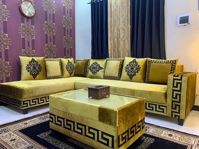 Elegant Soundproof 1-Bedroom Luxury Apartment for Daily Rent in F-11 markaz 0