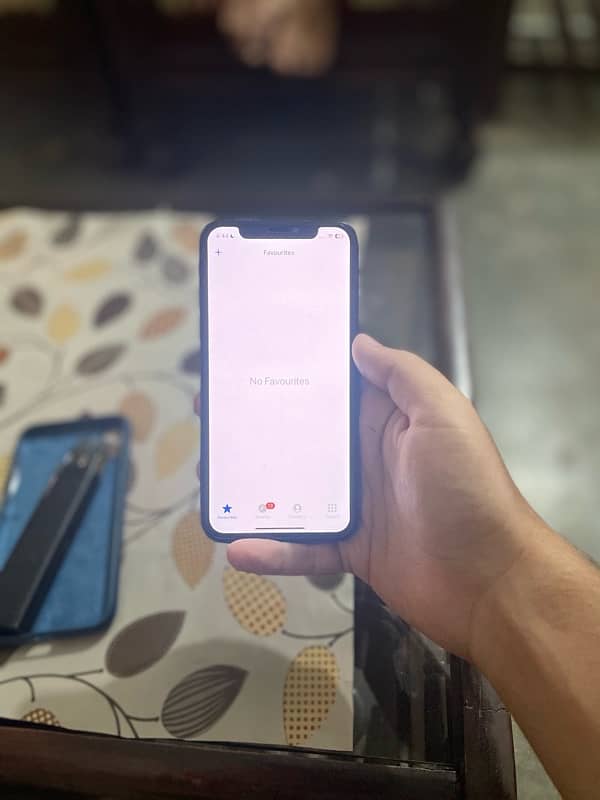 Urgent sell iPhone x non pta 5