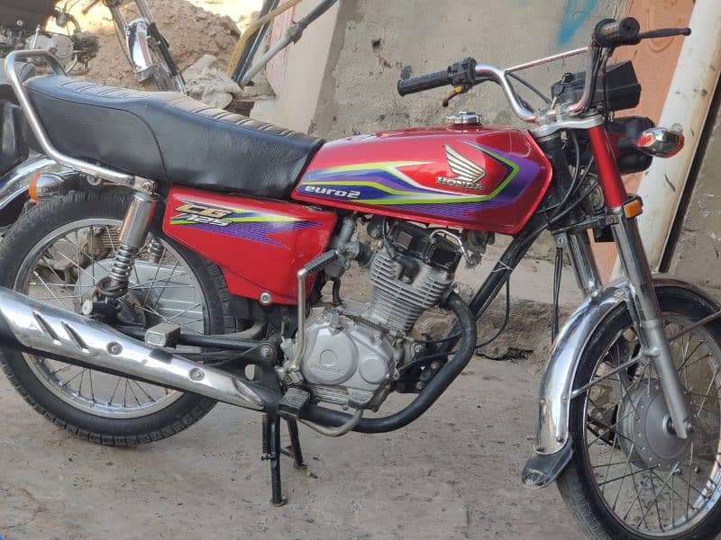 For Sale Honda 2k17 Model 2