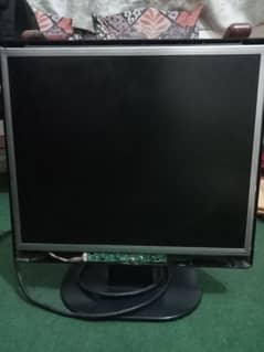 HP Computer LCD Attached With VGA Cable