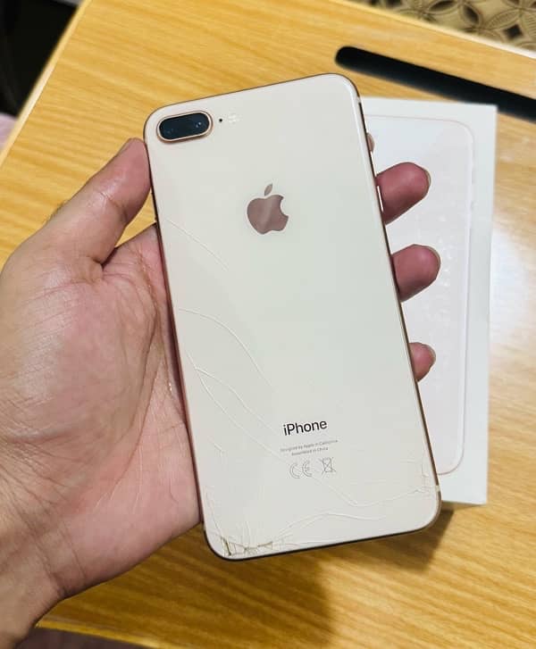 iPhone 8 plus 128Gb 1