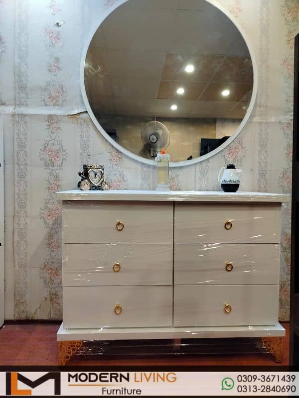 Beautiful Dressing Table round mirror and full mirror 7