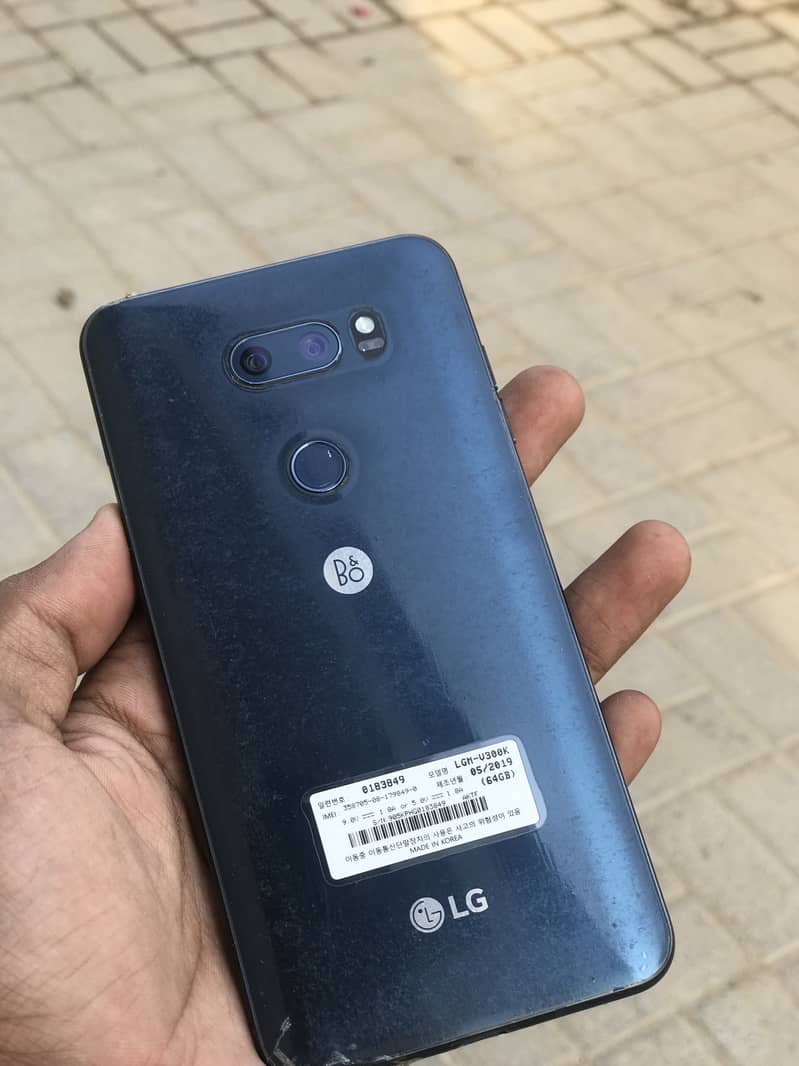 LG V30 (PTA Approved) 0