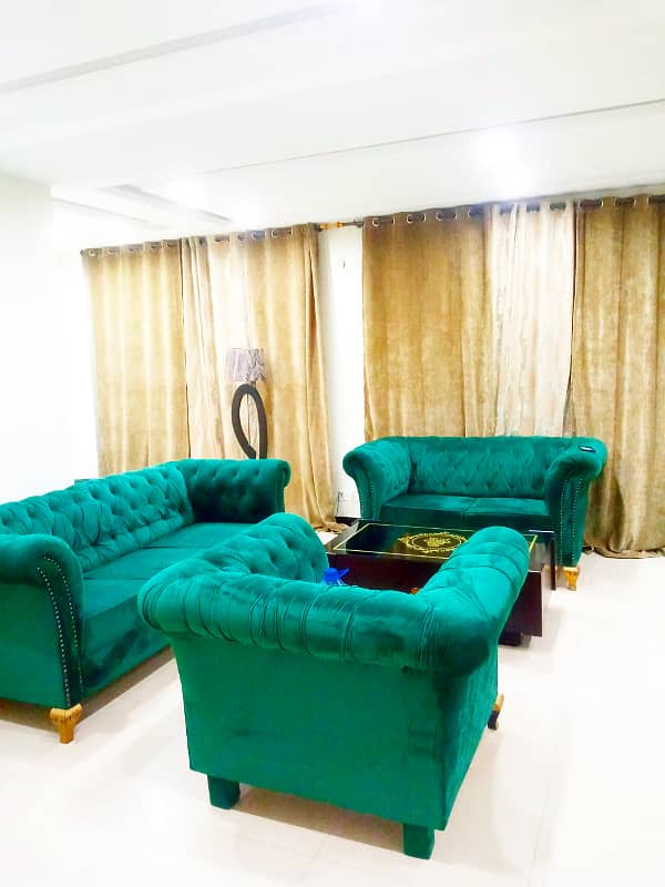 1 Bed Luxury Furnished Flat For Rent in Sector D Bahria Town Lahore 4