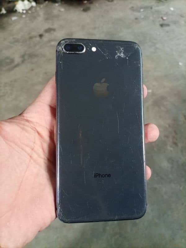 iPhone 8 plus 3