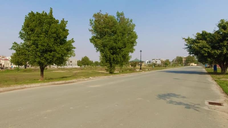 Facing Park 5 Marla Residential Plot For Sale In Lake City - Sector M7 Block C2 Raiwind Road Lahore 35