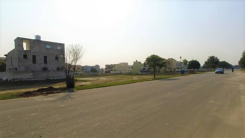 Facing Park 5 Marla Residential Plot For Sale In Lake City - Sector M7 Block C2 Raiwind Road Lahore 36