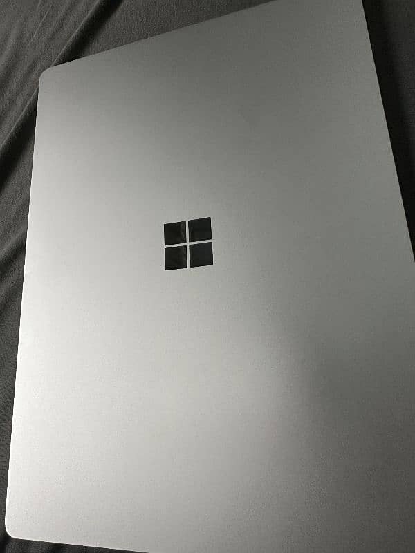 Microsoft Surface Laptop 3 1