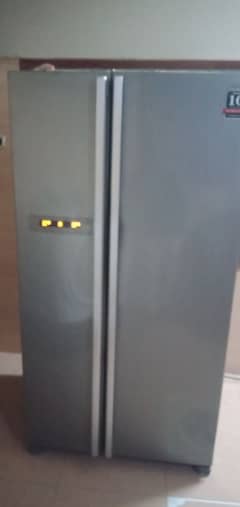 Double door refrigerator (inverter technology)