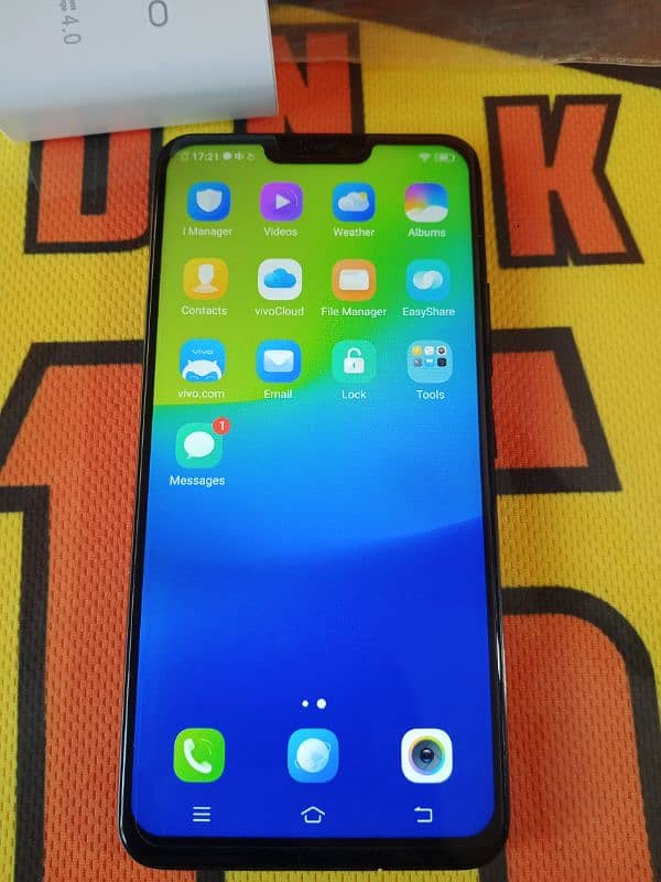 vivo y85 (4/64) Ram full new with box and charger condition 10/10 4