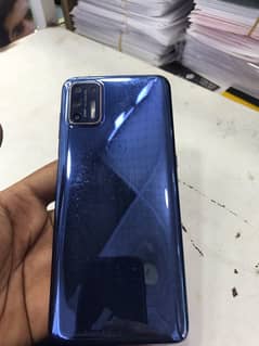 I am selling Moto g9 plus 6/128 gb dual sim approved hai