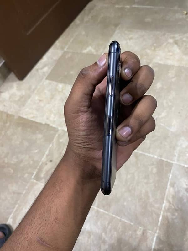 iPhone 11 Pro 10 by 10 non pta Panal Chenge 2