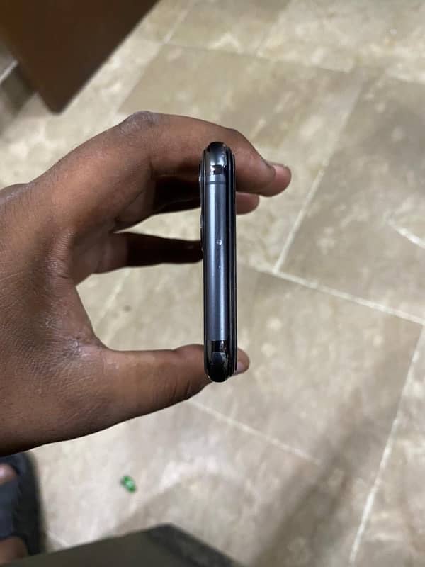 iPhone 11 Pro 10 by 10 non pta Panal Chenge 4