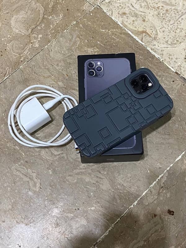 iPhone 11 Pro 10 by 10 non pta Panal Chenge 7