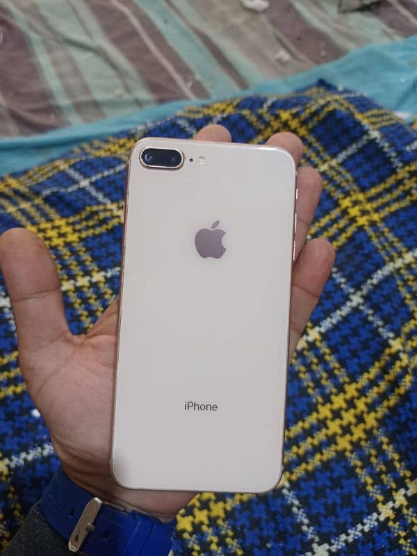 i phone 8 plus goldan 64gb 2