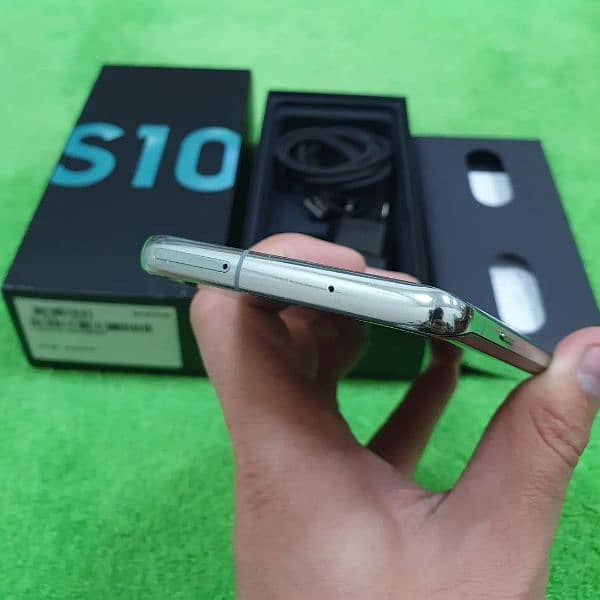 Samsung S10 Brand New Condition With Complete Box 1