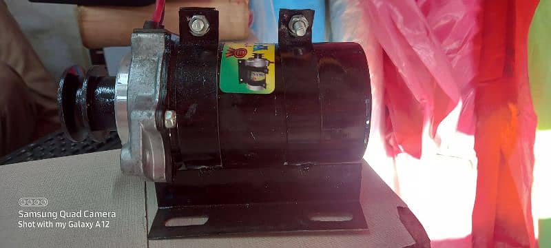 12 volt Solar DC Motor 1