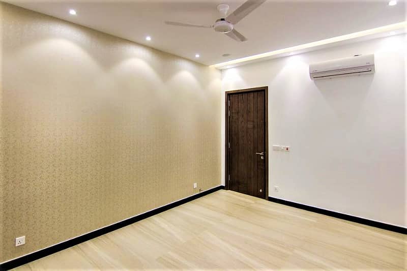 1 Kanal Slightly Used Unique Modern Design House For Sale in HBFC Society, Close to park near to DHA Phase 5 6