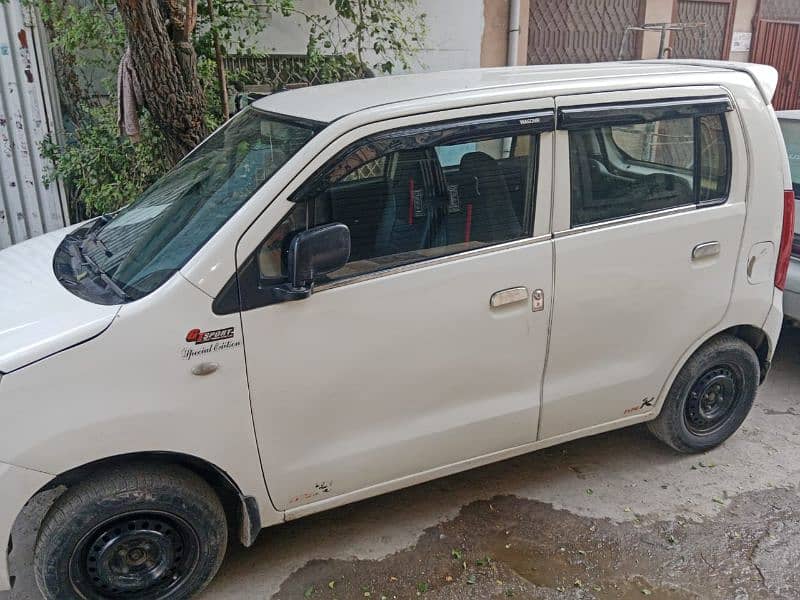 Suzuki Wagon R 2017 4