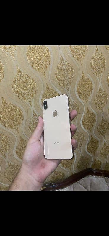 iphone xsmax gold 3