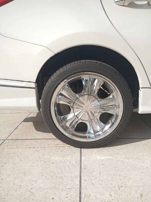 17 inch Alloy wheels and tyres 1