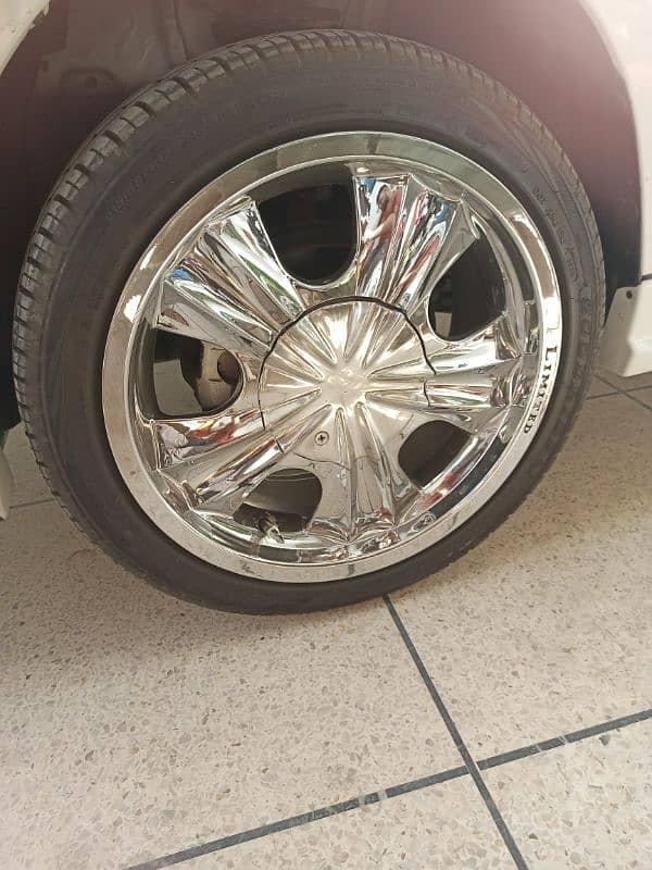 17 inch Alloy wheels and tyres 3