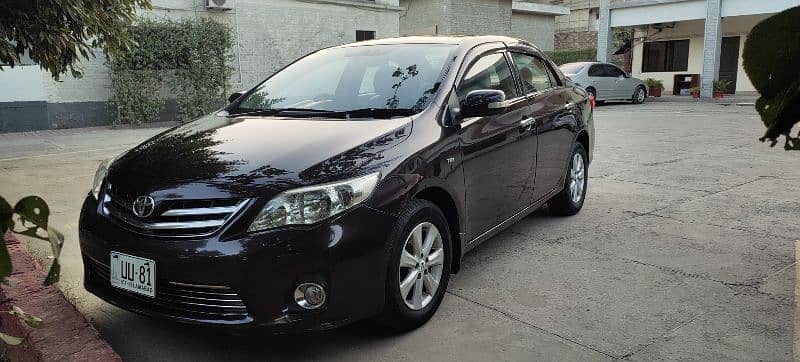 Toyota Corolla GLI 2012 10