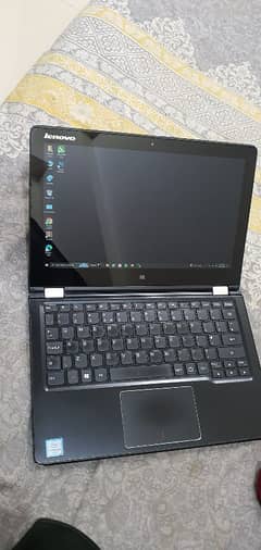 Lenovo Yoga 2015 15 inches 8gb Ram + ssd