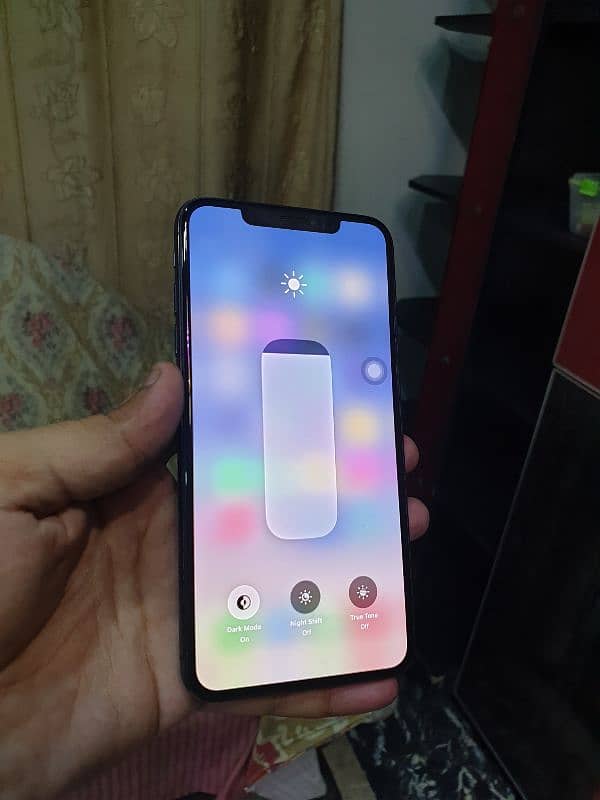 iPhone xs max 64GB Dual Sim Pta Approved 5